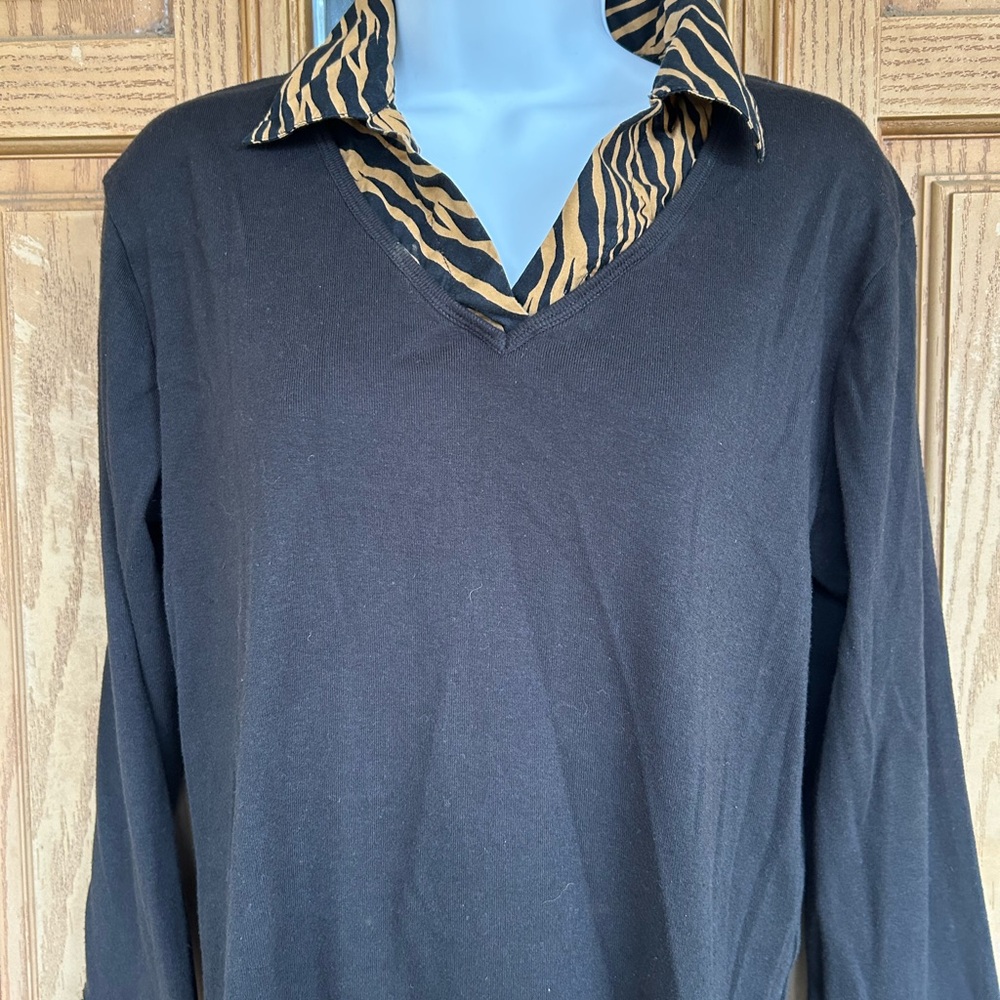 💚3/$25 Kim Rogers Black Sweater medium